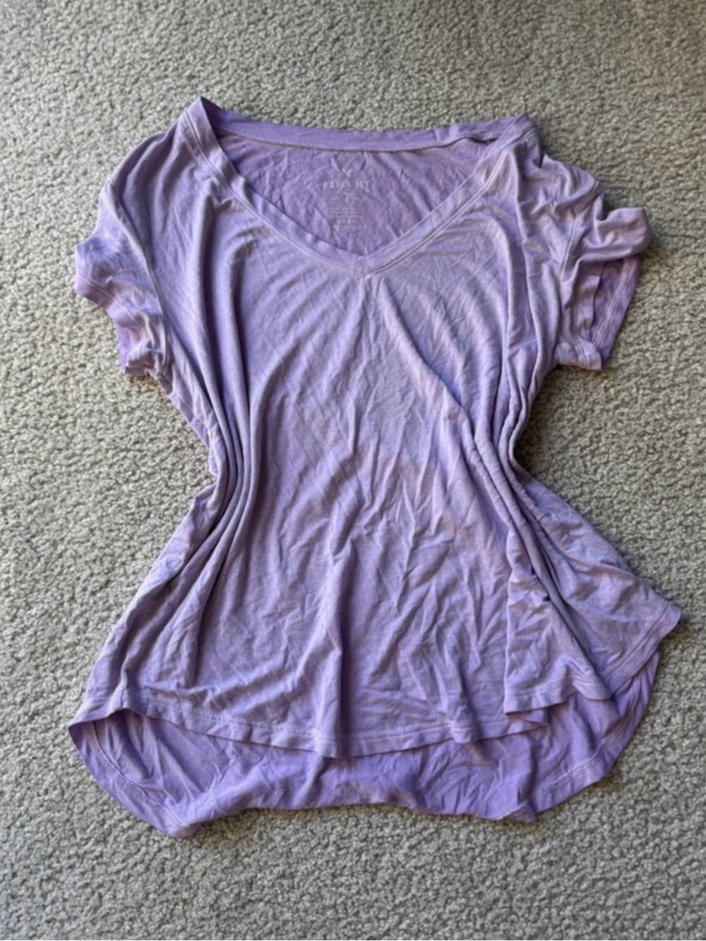 American Eagle Outfitters Lavender V-Neck Short Sleeve Top